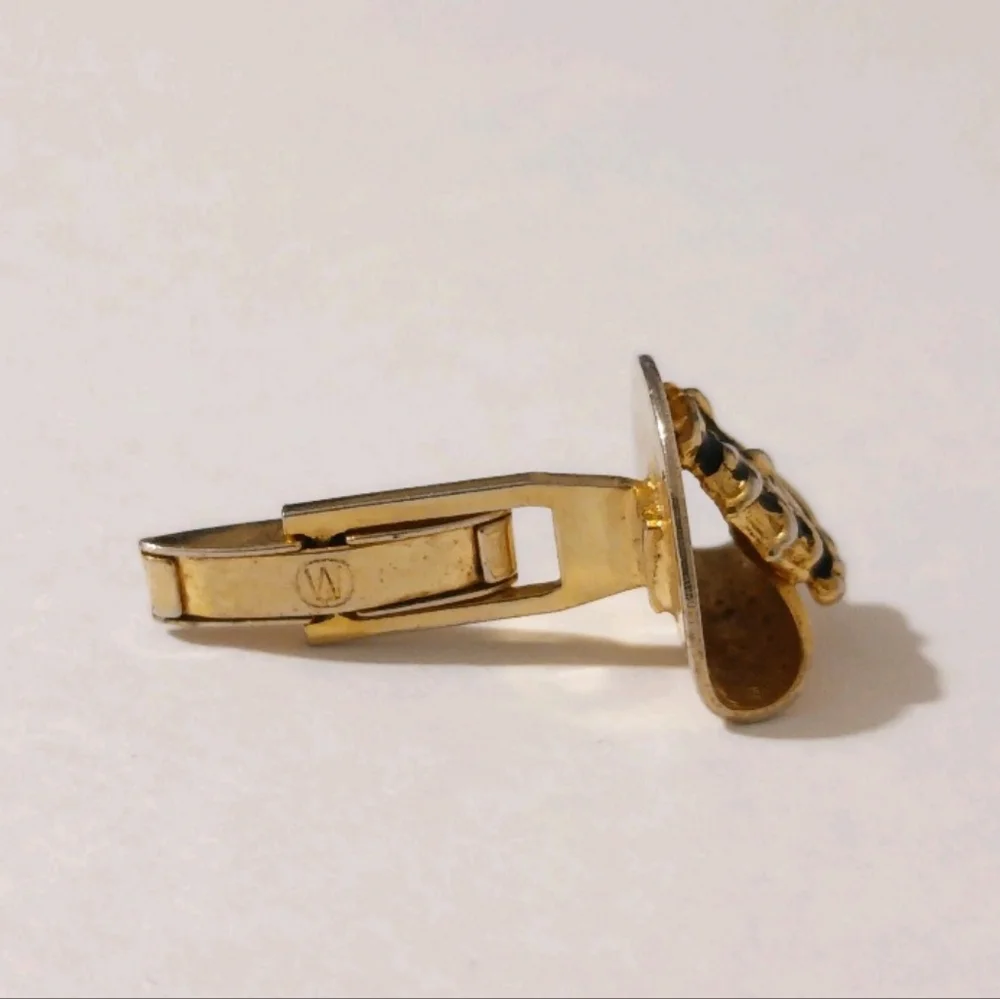 VTG Roman Soldier Warrior Cufflinks Gold Tone Black Enamel Mid Century Knight